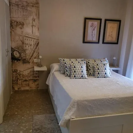 Cream Mrz Apartment *