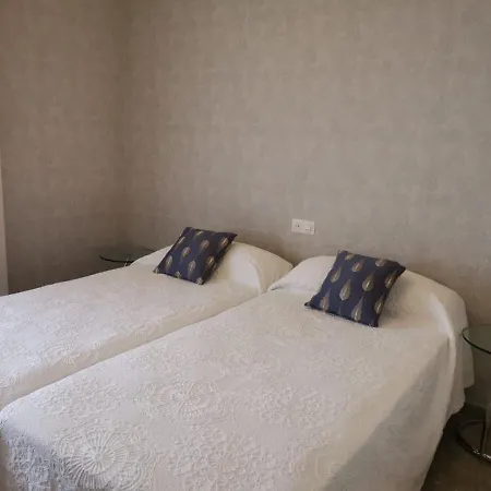 Cream Mrz Apartment *